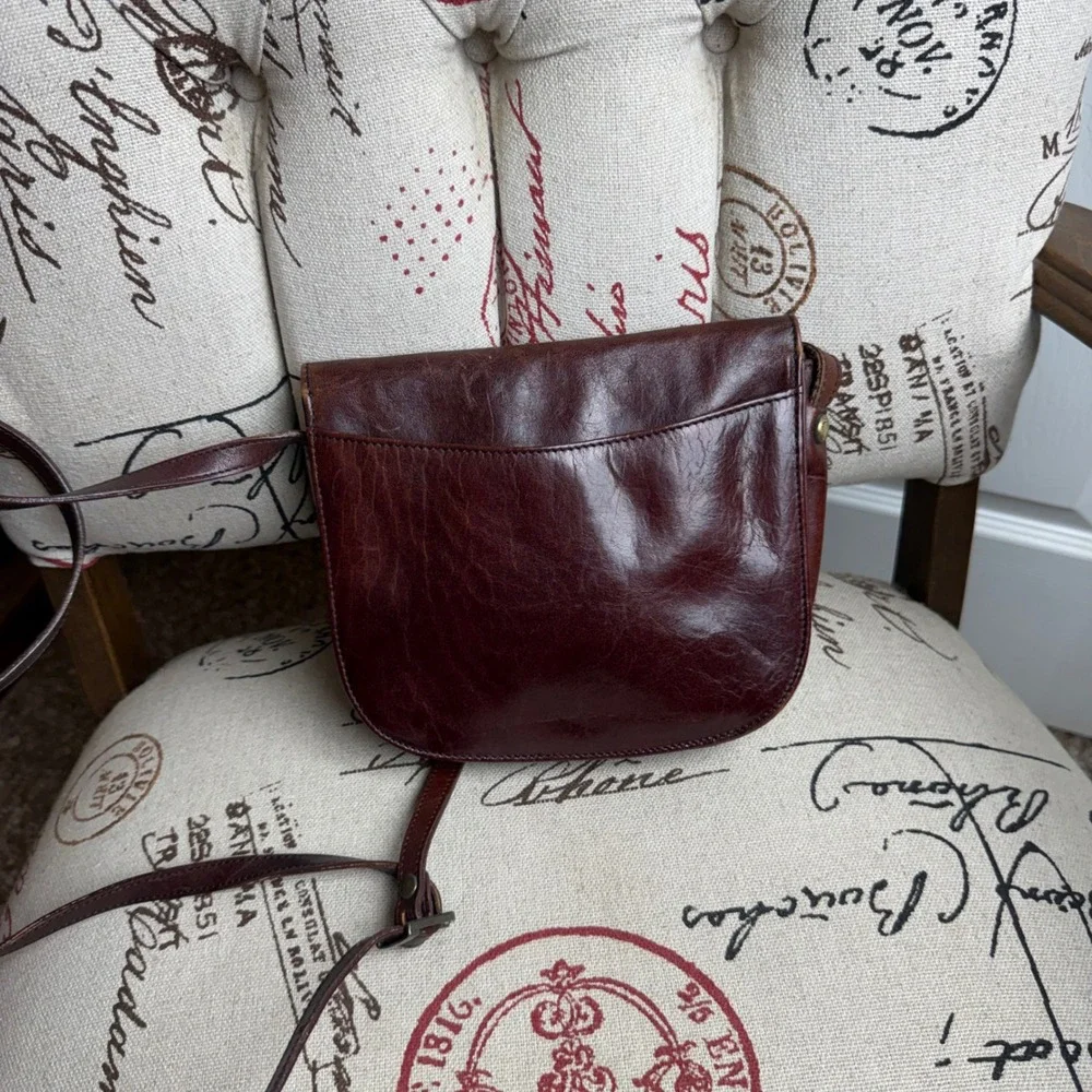 Oroton crossbody bag